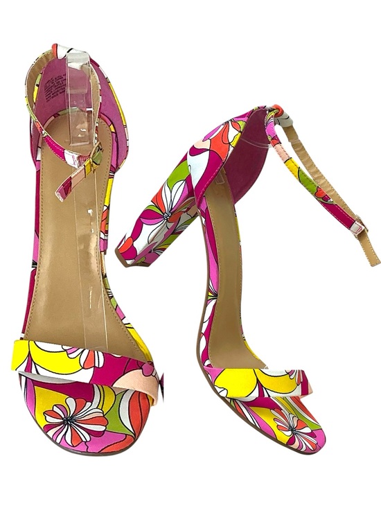 JustFab Shoes - JustFab Sandal Block Heel Bold Floral Lorelai 4” High Heel Pink Green Size 11